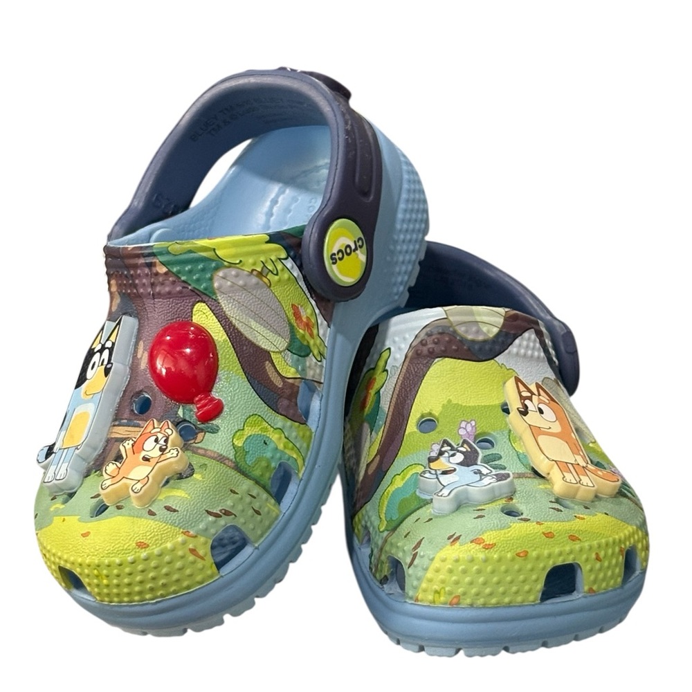 Crocs Infant Toddler Slip On Bluey Sandals  Clogs Size 6
